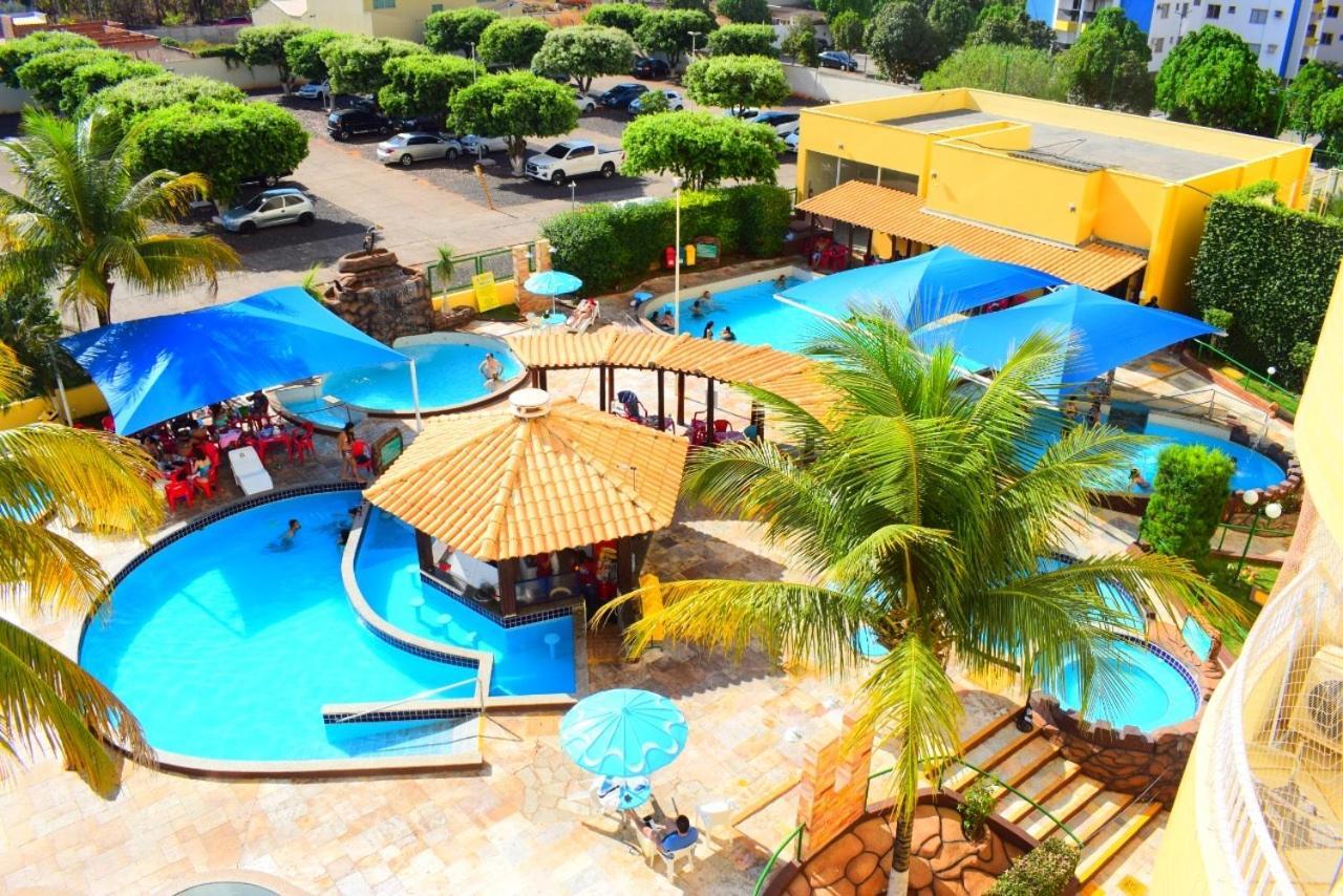 Flat Para Temporada Perto Singapura Shopping Com 7 Piscinas, Bar Molhado, Restaurante - A 3 Min Centro De Caldas Novas! Exterior foto